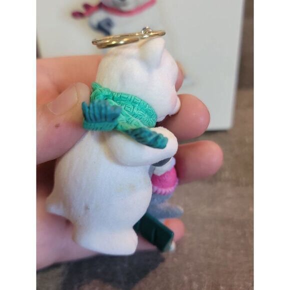Hallmark 2007 here's the Scoop ornament Xmas Decor penguin polar bear - Picture 5 of 5